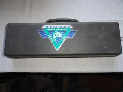 North American Fishing Club caja de aparejos, caña, equipo, llavero y cuchillo de pescado de 7" Foto 1 de 4