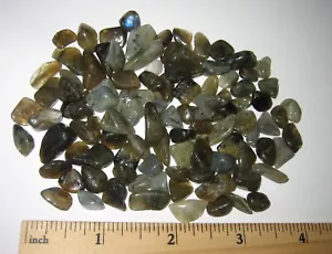 140+ PEQUEÑAS/PEQUEÑAS PIEDRAS LABRADORITA NATURALES PULIDAS MADAGASCAR ~ 161 gramos - Imagen 1 de 4
