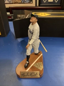 SALVINO BABE RUTH NEW YORK YANKEES SIGNED FIGURINE #2056 - Picture 1 of 9