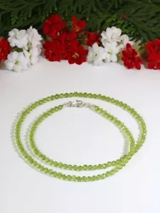 Grüne Peridot facettierte 2 mm Edelstein Perlen handgefertigte minimalistische Damen-Halskette 18 Zoll - Bild 1 von 10