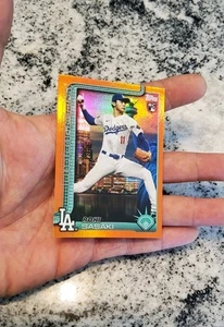 2025 Topps Series Two Fanatics Fest Roki Sasaki Big Apple Orange Foil /25 RC SP - Picture 1 of 4