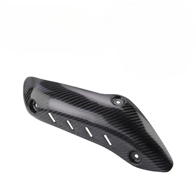 Тепловой выхлопной экран из углеродного волокна для мотоцикла Ducati MONSTER 821 Monster 1200 - Изображение 1 из 4