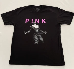 Camiseta ROSA Alecia Moore Summer Carnival Tour 2023 XXL Trustfall NUEVA SIN ETIQUETAS - Imagen 1 de 8
