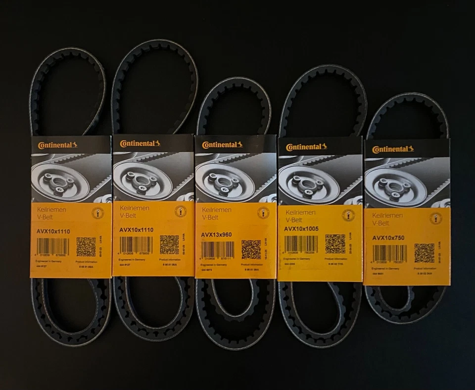 Juego de correas de transmisión Mercedes-Benz 560SL 560SEC 560SEL Foto 1 de 1