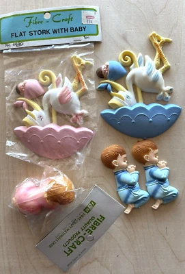 LOTE de 5 adornos para pasteles de baby shower de plástico duro para dormir bebé cigüeña rezando Foto 1 de 4