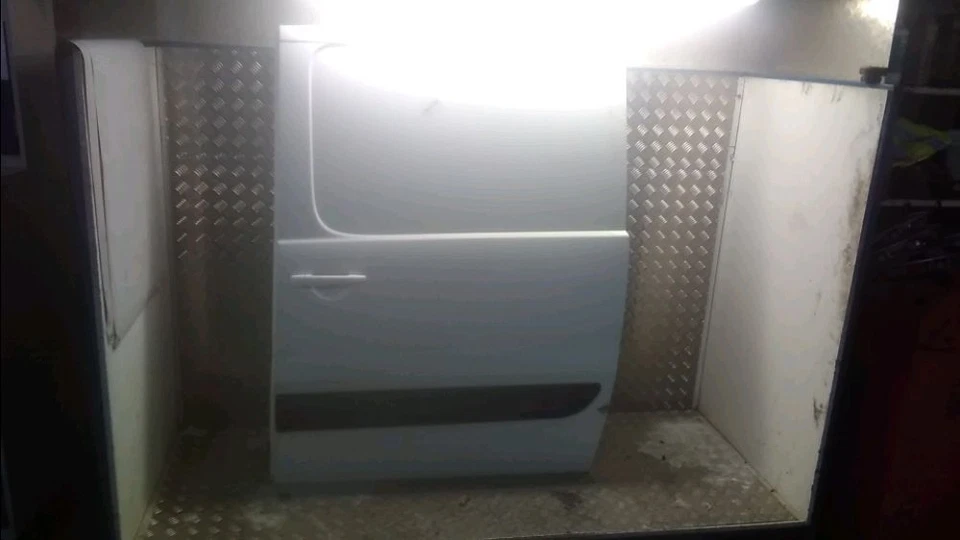 PORTE COULISSANTE GAUCHE Citroën Jumpy (G9) 2010 9006J8 - Photo 1/1