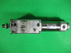 SMC Round Body Cylinder -- CLM2F40-30-E -- Used - Picture 1 of 8