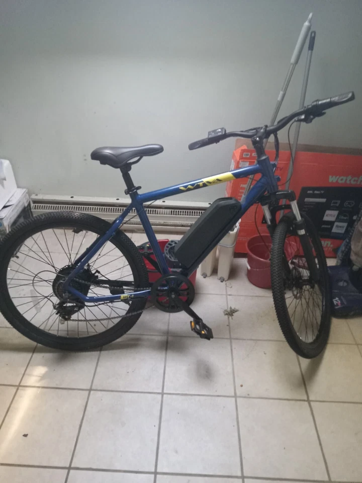 Wtva Wt 1 Never Been Riding  Foto 1 de 1