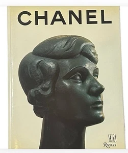 Preowned- CHANEL by Jean Leymarie 1987 1st Edition Original Slip Cover - Foto 1 di 2