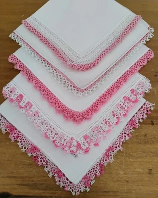 Vgt Lot Of 5 White Linen Pink Tatting Hankies Handkerchiefs - Image 1 of 4
