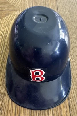 Casco de equipo de plástico MLB de colección de 5,5 ” años 80 calcetines rojos Boston color azul marino Foto 1 de 4
