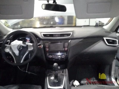 Nissan Rogue 2015 controles de temperatura Foto 1 de 4