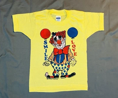 Camisa payaso vintage para niños años 80 Smile Love puntada única HealthKnit 4-5 espeluznante Foto 1 de 4