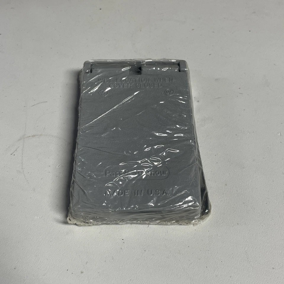 Pass & Seymour CA26GV Waterproof Vertical GFCI Cover *