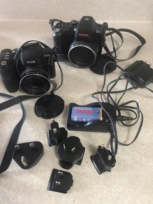 Pair Of Kodak Digital Camera EasyShare Vintage Pre Owned Untested-extras - Image 1 of 4