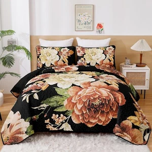 Queen Size 3-Piece Botanical Floral Quilt Set - Lightweight Reversible Coverlet - Picture 1 of 9