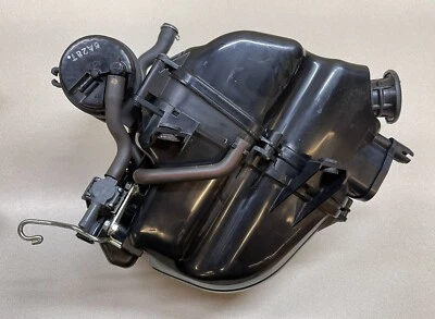 Caja de aire Honda CB300F 15-18 Foto 1 de 4