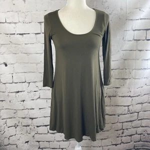 Lulus Kleid Damen klein olivgrün Basic Langarm Mini Taschen U-Ausschnitt - Bild 1 von 9