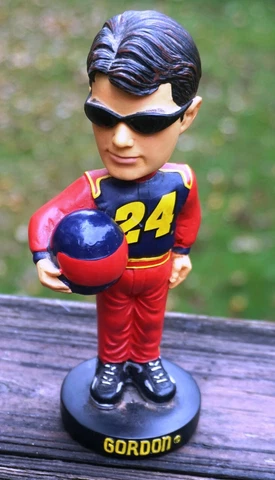 Jeff Gordon bobblehead Cover