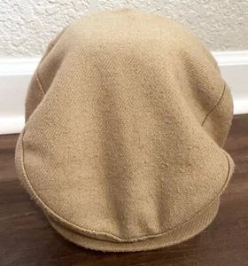 Country Gentleman Water Repellant Men's Medium Newsboy Cabbie Flat Cap Hat Khaki - Picture 1 of 6