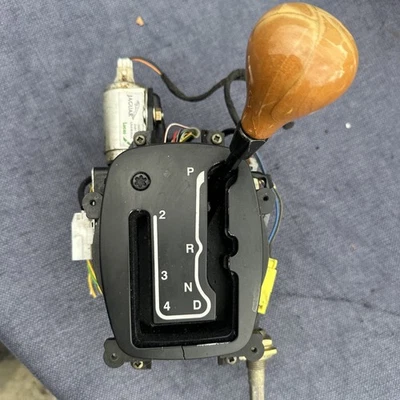 98-03 捷豹 XJ8 XK8 自动变速器选择器 带裂纹木刀 原始设备制造商 — 第 1/4 张图片