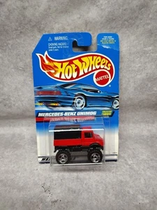 1999 Hot Wheels Mercedes-Benz Unimog Col. #1005 (Razor Hub Wheels) - Picture 1 of 1