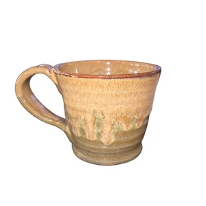 Fingerprint Pottery Pontotoc, MS Tan & Green Drip Glazed Art Pottery Coffee Mug - Picture 1 of 7