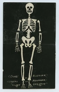 George Hermann Calling Card - Clown & Skeleton - Beyers & Hermann c1930s Photo - Picture 1 of 2