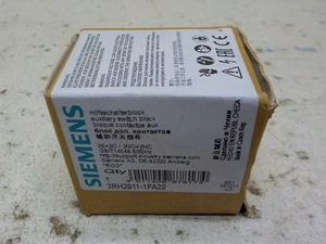 Siemens 3RH2911-1FA22 Auxiliary Switch Block, 3RH29111FA22. - Bild 1 von 7