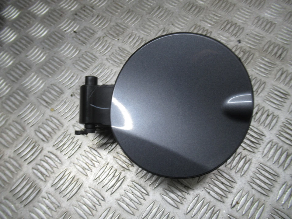 2014 FORD ECOSPORT TITANIUM CBW 1.5 PETROL MK1 FUEL FILLER FLAP COVER REF11687 - Image 1 of 4