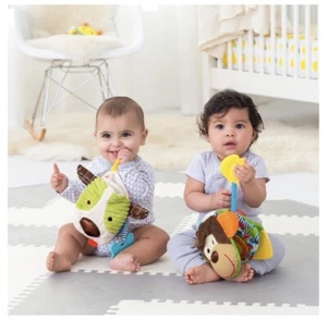 Skip Hop Bandana Buddies Puppet Activity Book Ages 0+ - New - Free Shipping! - Picture 1 of 5