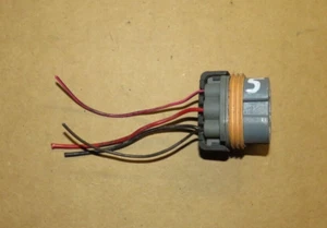 1988-1994 Corvette OE Relay (GM 14089936) Electrical Connector, GM - Picture 1 of 1