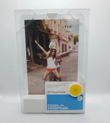 Room Essentials LED Photo Frame 4"x 6" Light Up White Base USB Power Cable NEW - Image 1 of 4