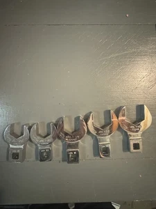 Juego de llaves de pie de gallo de extremo abierto SAE Mac Tools 5 piezas - unidad de 1/2" de 1-1/16" a 1-1/2" - Imagen 1 de 4