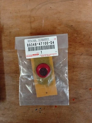 New Genuine Toyota Parking Sensor Bracket- 89348-47100-D4 - Image 1 of 3