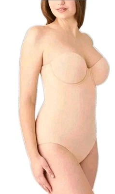 Wacoal bodysuit 801219 Red Carpet™ Strapless Shaping Body Suit 38D  - Image 1 of 4