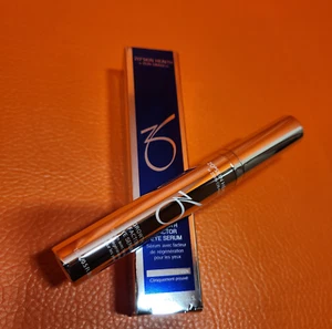 ZO Skin Health Wachstumsfaktor Augenserum zur Reduzierung feiner Linien 0,5 Oz. Datum 05-2026 - Bild 1 von 11