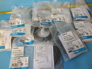 1 Stück Omron E3Z-L63 12-24VDC Sensor - Bild 1 von 5