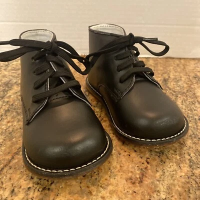 Zapatos Oxford Josmo para bebés/niños pequeños First Walker negros guijarros con cordones talla 6 Foto 1 de 4