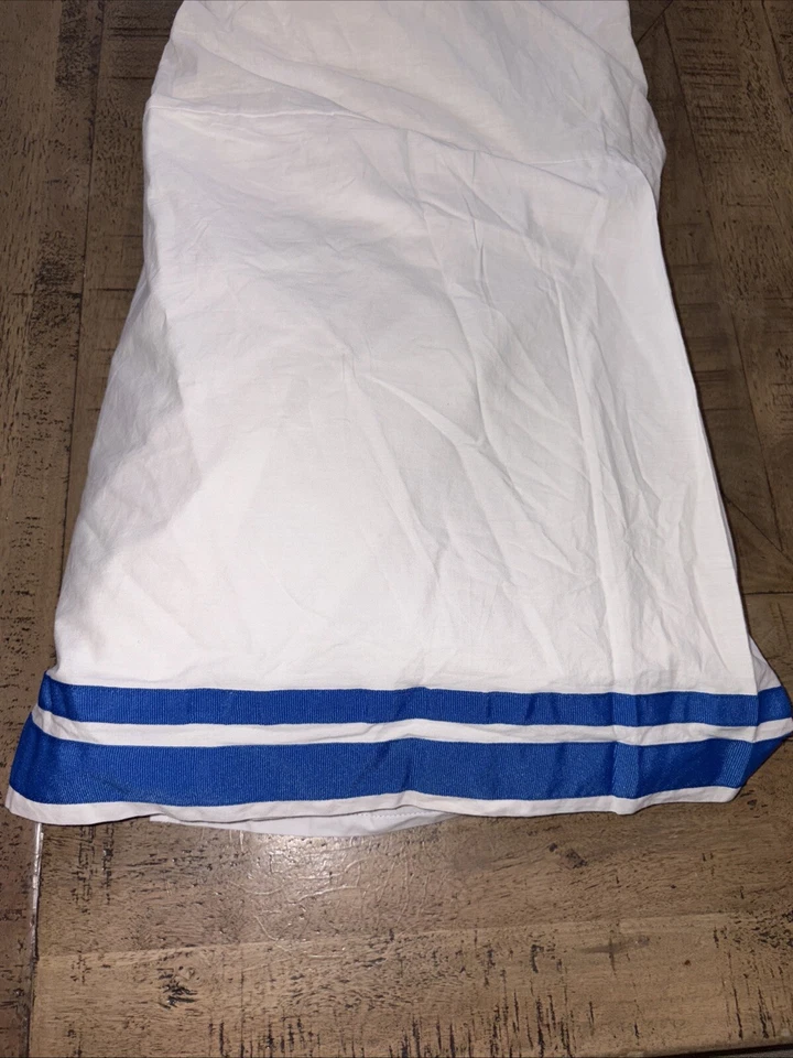 Юбка для кроватки Pottery Barn Baby Harper белая синяя из органического хлопка  - Изображение 1 из 2