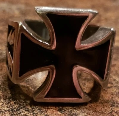 Womens Silver Stainless Black Onyx Celtic Cross Ring size 6.5/7 - Image 1 of 4