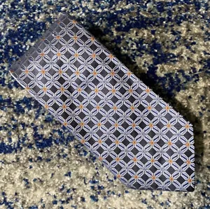 Corbata de seda geométrica Hugo Boss azul marino naranja blanco naranja Italia - Imagen 1 de 4