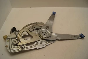 VOLVO XC90 03-07 Front RH Passenger Side Window Regulator, Part #8626321 - Picture 1 of 6
