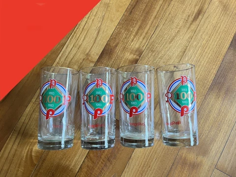 PHILADELPHIA PHILLIES SET OF 4 Commemorative Drinking Glasses 1883-1983 Gold Rim Cover