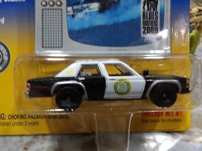 THE BLUES BROTHERS POLICE CAR       JOHNNY LIGHTNING HOLLYWOOD ON WHEELS    1:64 - Image 1 of 2