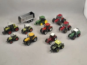 Schuco Traktor Konvolut lot 1:87 Claas Valtara John Deere Fendt Schlüter Fliegl - Bild 1 von 24