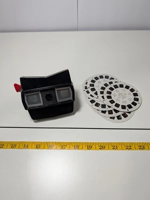 View-Master Model E Stereoscope Vintage Toy Bakelite With Slides c1955 - Image 1 of 4