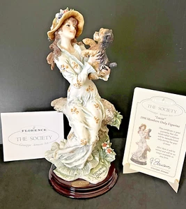 GIUSEPPE ARMANI LUCIA FIGURINE #0755C THE SOCIETY - 1998 MEMBERS ONLY - MINT ! - Picture 1 of 16