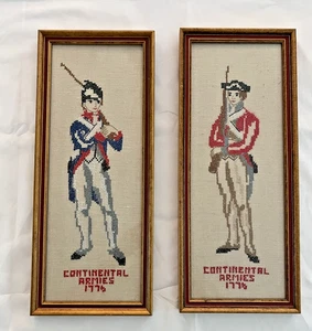 Kreuzstich Soldaten Kontinentalarmee 1776 gerahmt Vintage 2er Set - Bild 1 von 4