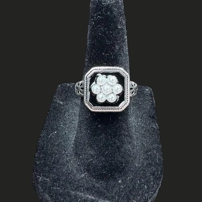 Beautiful Art Deco Style Ring – Faux Pearl Cluster on Black Enamel - Size 5 - Image 1 of 4